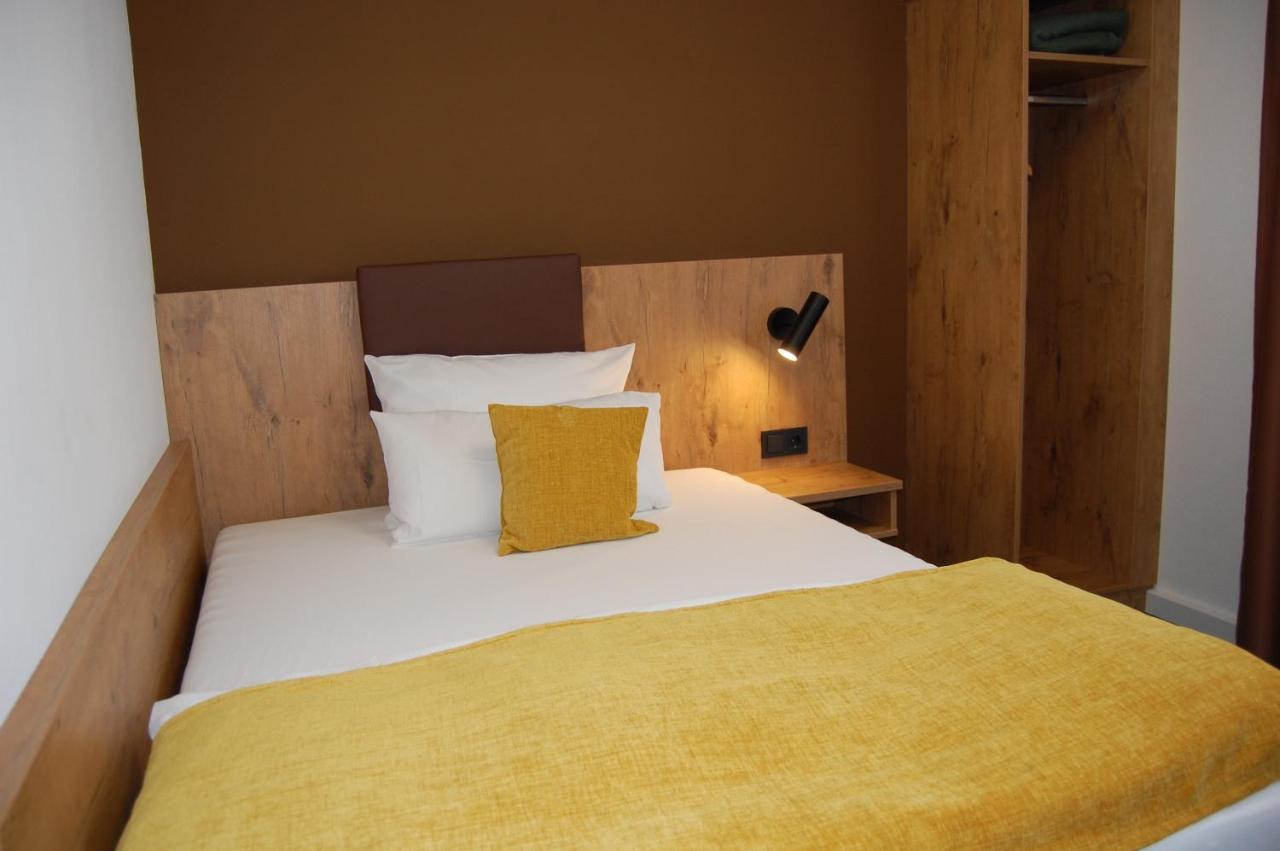 Hotel Am Markt Карлсруе Екстер'єр фото