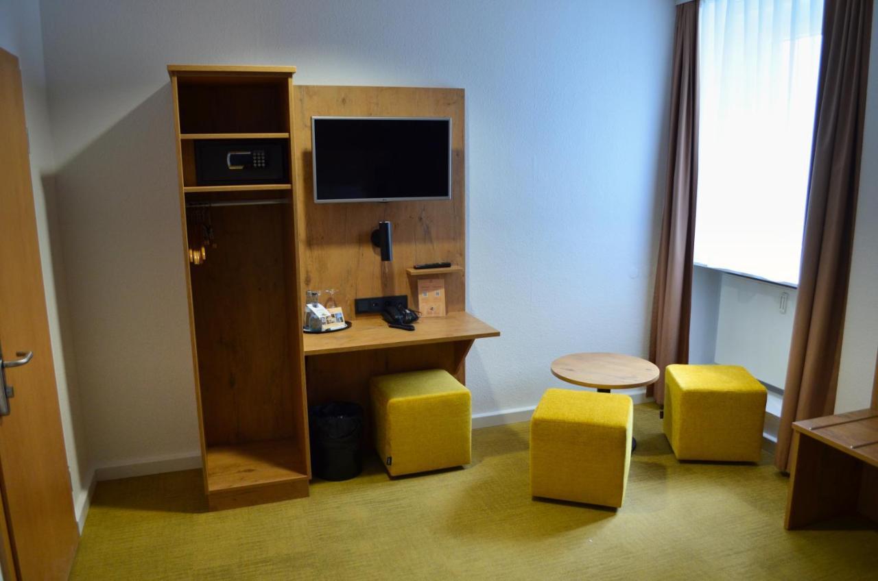 Hotel Am Markt Карлсруе Екстер'єр фото